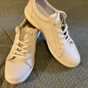 Josef Seibel White Caren 01 Sneakers - Size 8